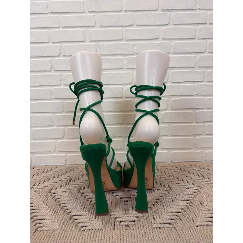 SHEIN square toe